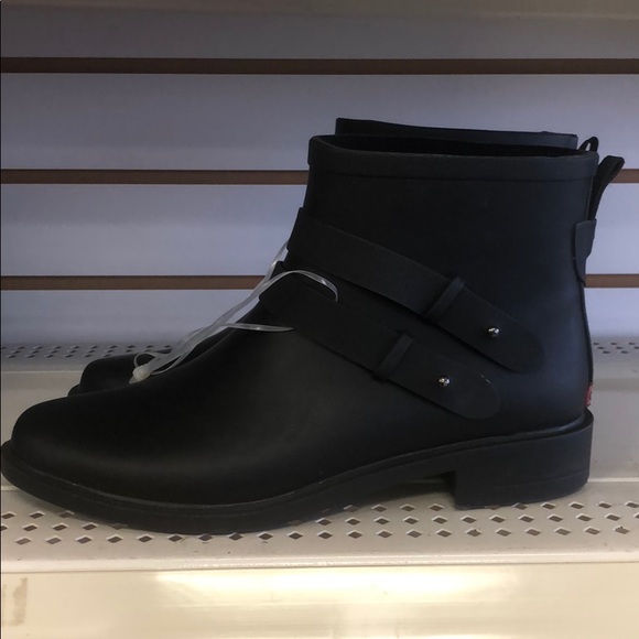 NWT chooka rain boots - Picture 4 of 7